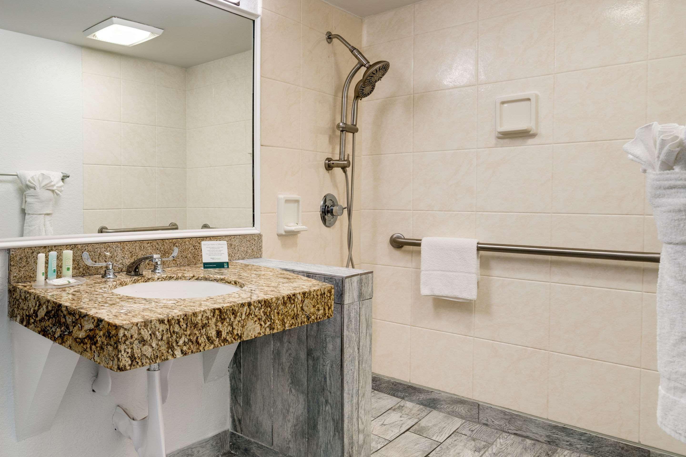 Quality Inn Miami South Palmetto Bay Exterior photo