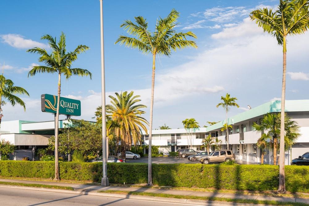 Quality Inn Miami South Palmetto Bay Exterior photo