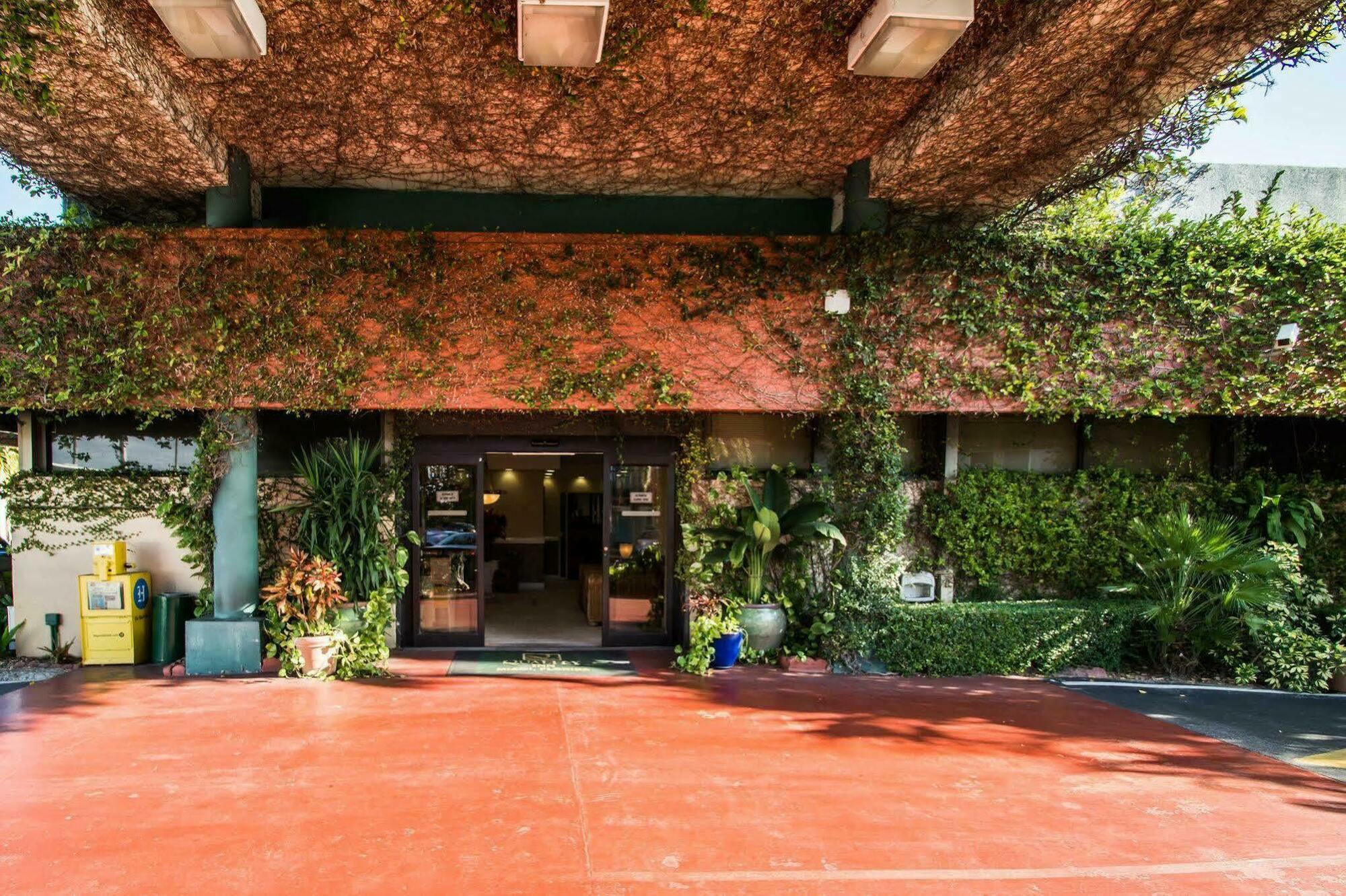Quality Inn Miami South Palmetto Bay Exterior photo
