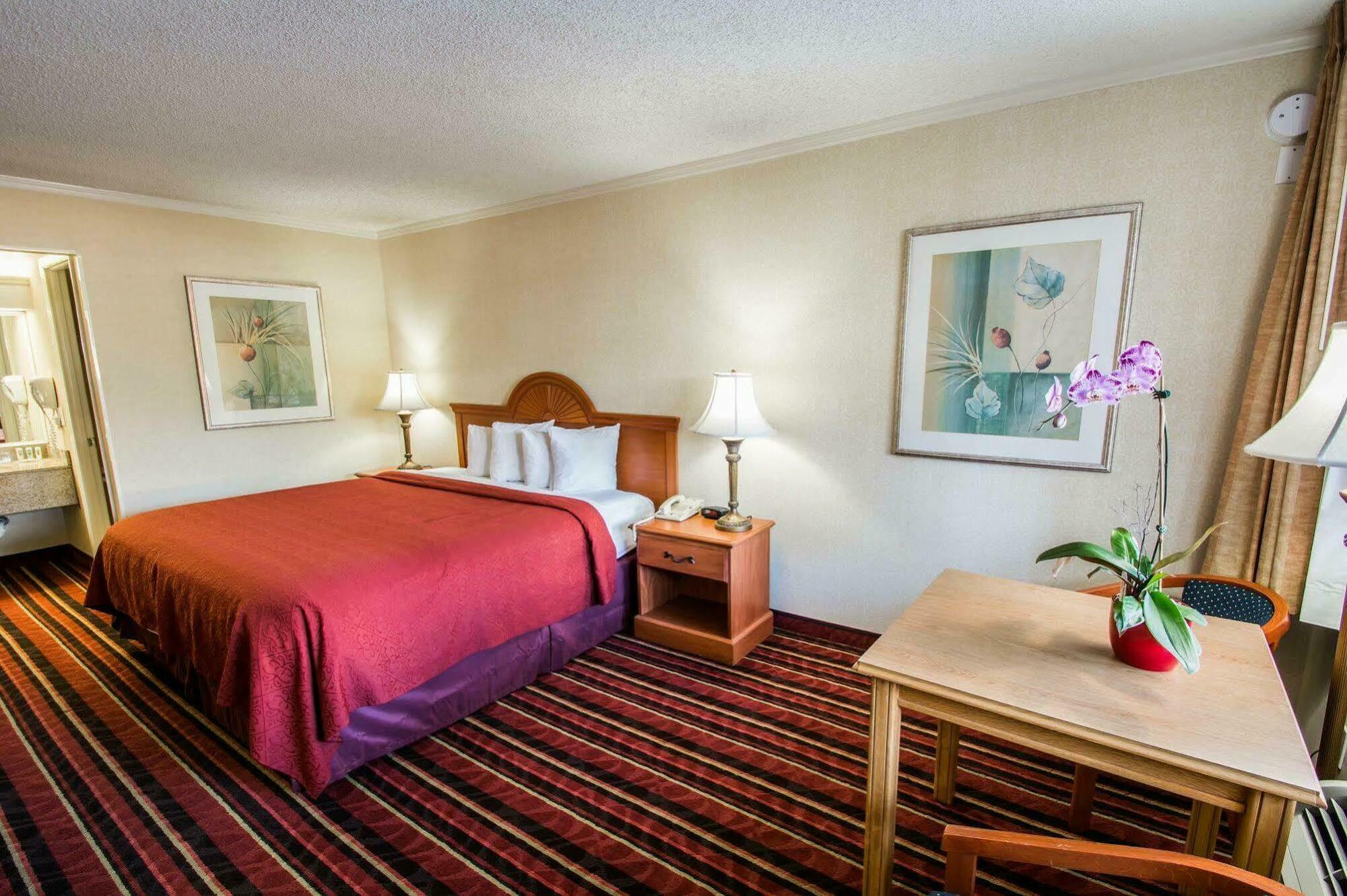 Quality Inn Miami South Palmetto Bay Exterior photo